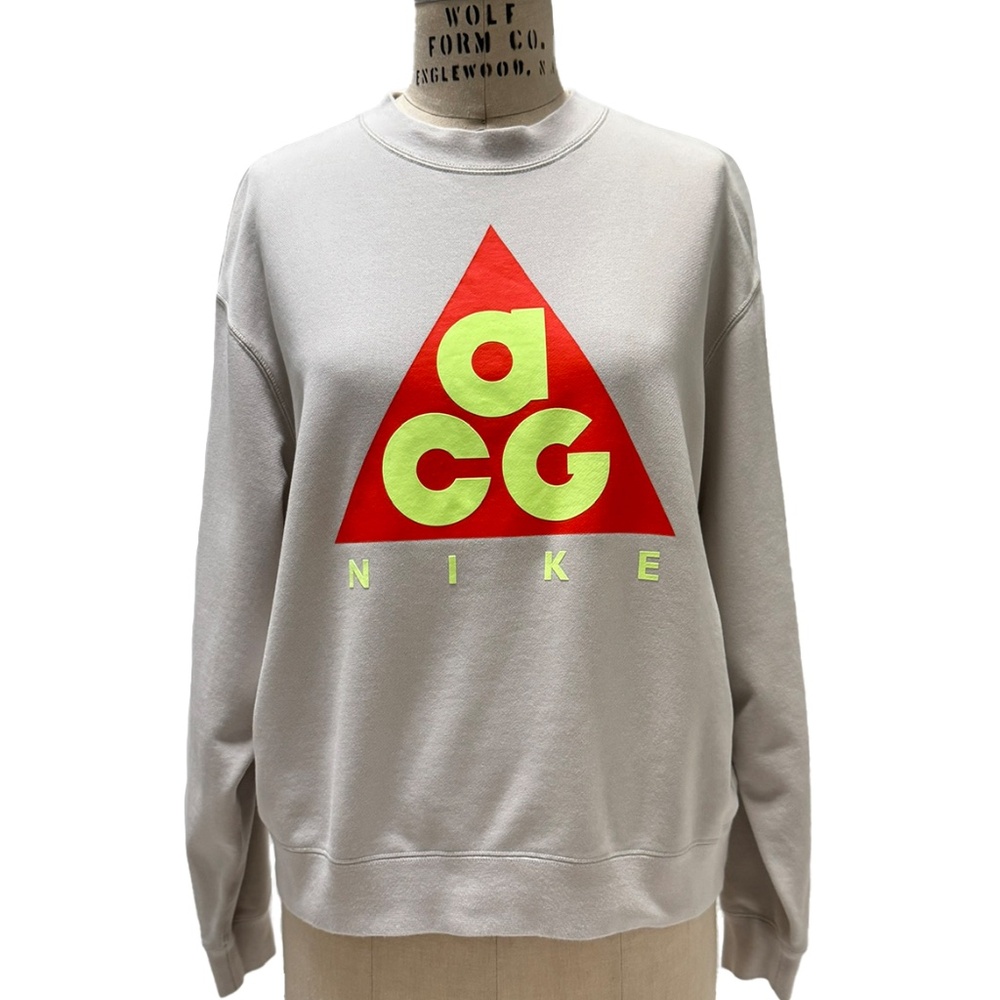 2018 Nike Womens ACG Sweatshirt - Light Bone (creamy beige/grey) - Small